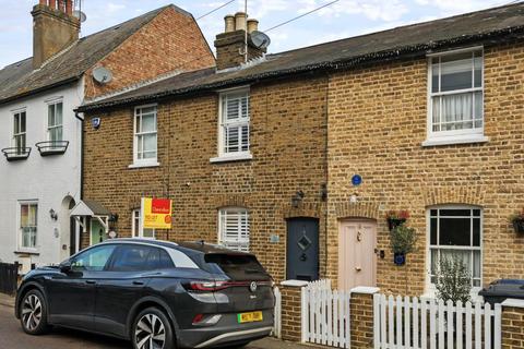 2 bedroom terraced house to rent, Avenue Cottages,  Mill Hill,  NW7