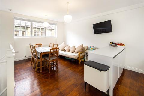 5 Temple Yard, London, E2 6QD