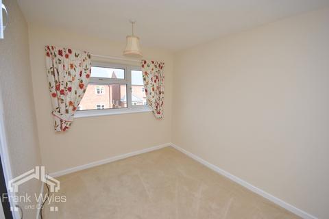 2 bedroom flat to rent, Nateby Close, Lytham St Annes, Lancashire