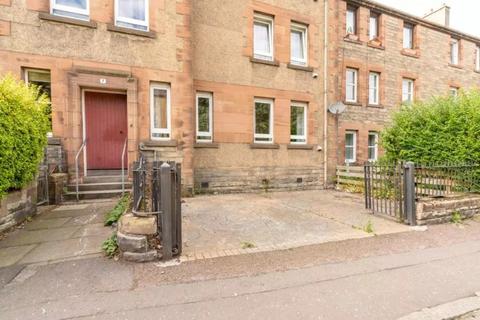 2 bedroom flat to rent, South Sloan Street, Leith, Edinburgh, EH6