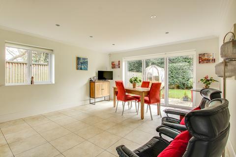 4 bedroom detached house for sale, Old Barn Lane, Old Barn Road, Christchurch, BH23