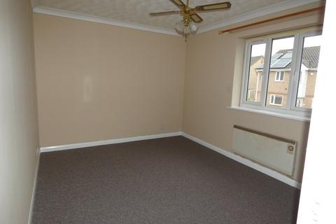 2 bedroom flat to rent, Thistle Close, Thetford, IP24 2YB