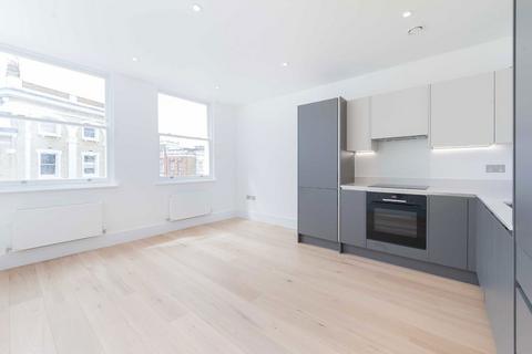 1 bedroom flat for sale, Beaumont Crescent, London W14