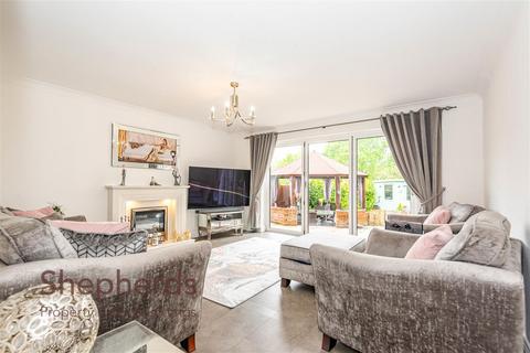 undefined, Tatsfield Avenue, Nazeing EN9