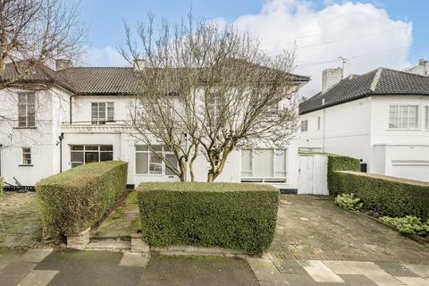 5 bedroom semi-detached house to rent, Ossulton Way, London N2