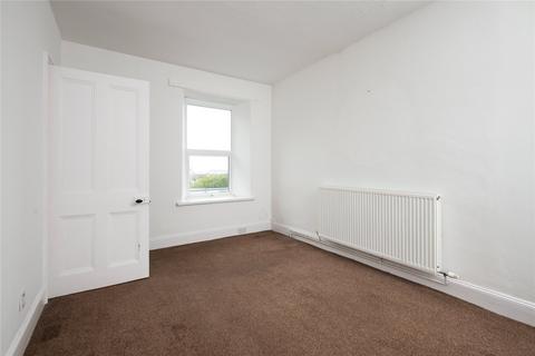 3 bedroom flat to rent, Main Street, Seahouses, Northumberland, NE68