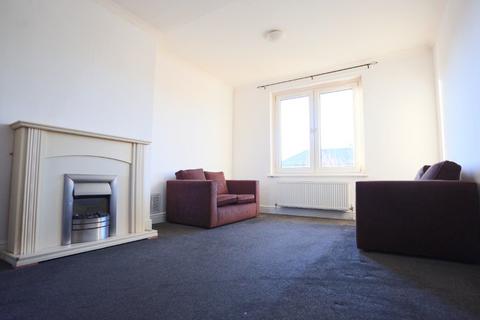 2 bedroom flat to rent, Balgreen Road, Balgreen, Edinburgh, EH12