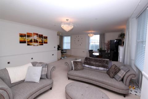 2 bedroom apartment to rent, Elliot Street, Plymouth PL1