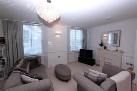 2 bedroom apartment to rent, Elliot Street, Plymouth PL1