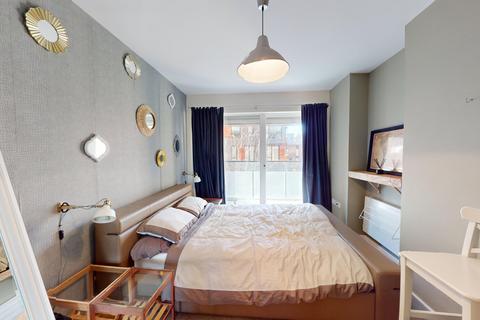 1 bedroom apartment for sale, Peartree Way, London, SE10