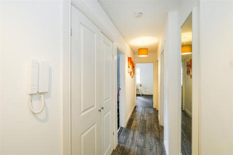 7 Woodham Court, London, E18 2BY