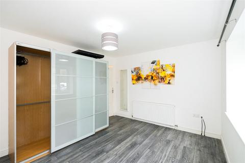 7 Woodham Court, London, E18 2BY