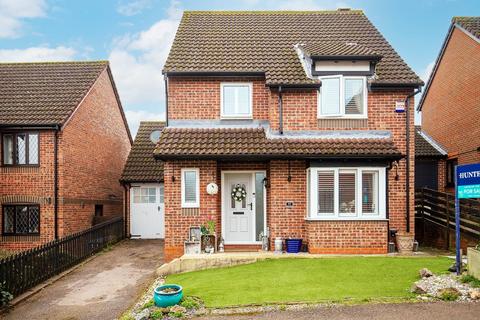 4 bedroom detached house for sale, Oak End, Buntingford