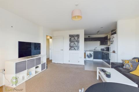 1 bedroom apartment for sale, Regent House Station Road, Strood, Rochester, ME2 4WQ