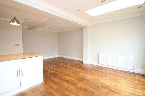 12 Cambridge Road, Thornton-cleveleys, FY5 1EP