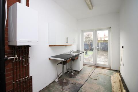 12 Cambridge Road, Thornton-cleveleys, FY5 1EP
