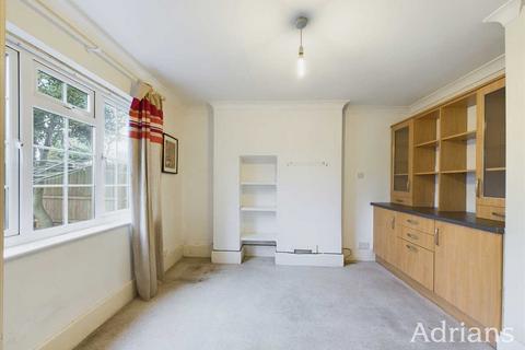 3 bedroom maisonette for sale, Hayes Close, Chelmsford