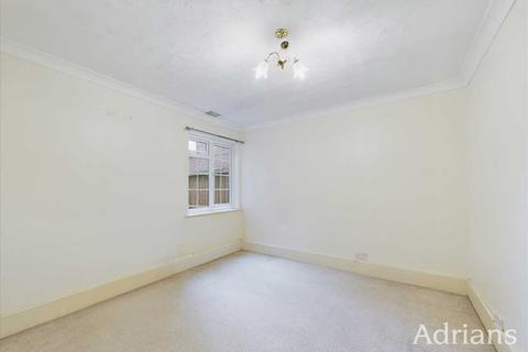 11 Hayes Close, Chelmsford, CM2 0RN