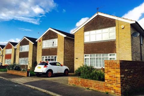 4 bedroom detached house to rent, West Drayton UB7