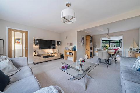 4 bedroom detached house for sale, Upper Spinney, Warsash SO31