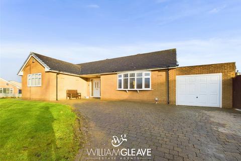 4 bedroom bungalow for sale, Llwyni Drive, Deeside CH5