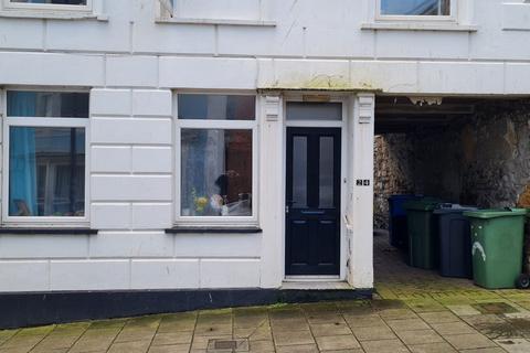 7-Bed Student House, Queens Street