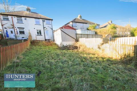 3 bedroom semi-detached house for sale, (SR) - Roy Road Wibsey, Bradford, West Yorkshire, BD6 3PH