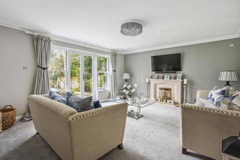 5 bedroom detached house for sale, Rise Road, Sunningdale