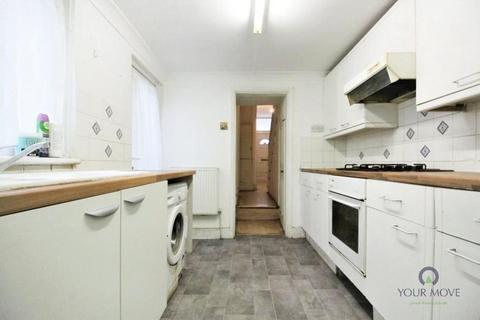 6 Gladeswood Road, Belvedere, DA17 6DB