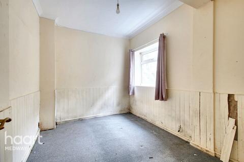 3 bedroom end of terrace house for sale, Sidney Road, Rochester