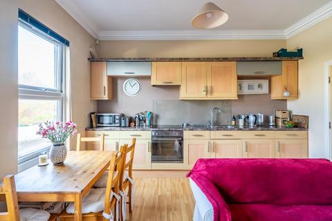 2 bedroom terraced house for sale, Barbican Road, York