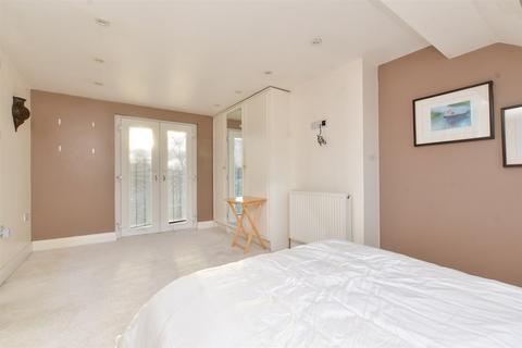 42 Victoria Avenue, Wallington, SM6 7JS