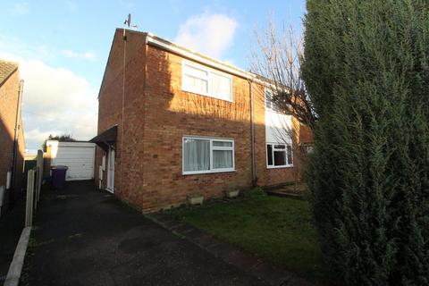 2 bedroom semi-detached house to rent, Laxton Gardens, Baldock, SG7