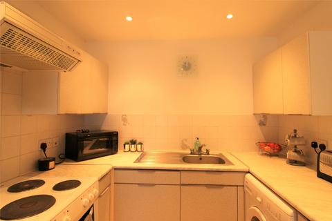 1 bedroom apartment to rent, Botany Close, Barnet, Herts, EN4