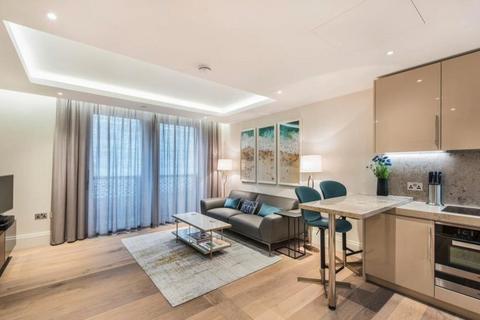 1 bedroom apartment for sale, Savoy House, London WC2R