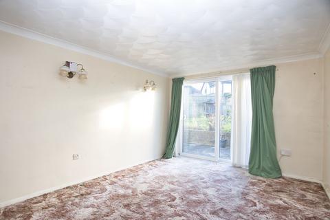 9 John Tapping Close, Walmer, Deal, CT14 7QY
