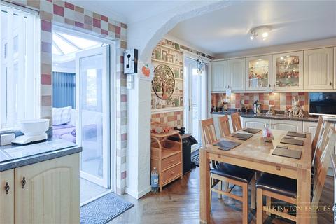 3 bedroom end of terrace house for sale, Bernice Close, Devon PL4