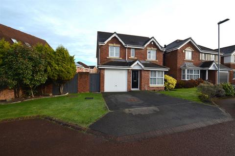 4 bedroom detached house for sale, Dunkeld Close, Gateshead