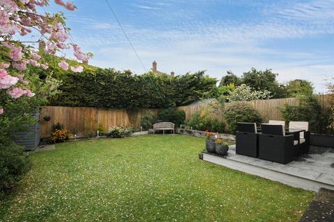 3 bedroom detached house for sale, NORWOOD ROAD, EFFINGHAM, KT24