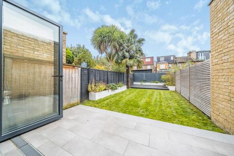 4 bedroom terraced house for sale, Nelson Road, Wimbledon