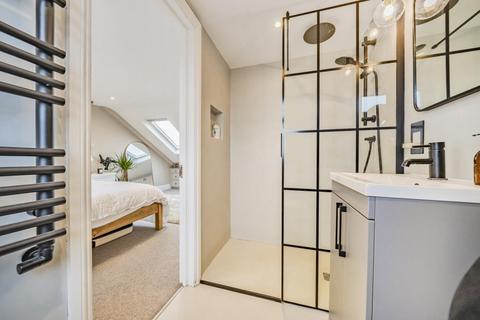 92 Nelson Road, London, SW19 1HX