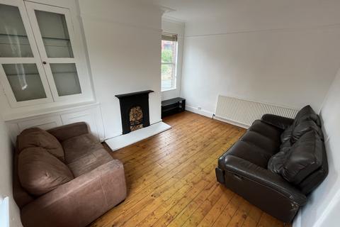 4 bedroom end of terrace house for sale, Argie Road,  Leeds, LS4