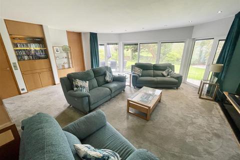 Gordano Lodge Clevedon Road, Weston In Gordano, Bristol, BS20 8PZ
