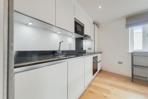 2 bedroom apartment to rent, Cavell Street, London, E1