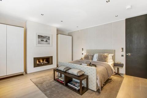 undefined, Pavilion Road, London, SW1X