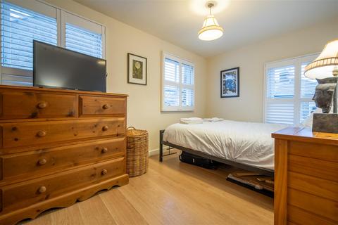 2 bedroom apartment for sale, Oxford Road, Windsor