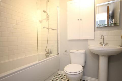 1 bedroom apartment for sale, BRACKEN CLOSE, GREAT BOOKHAM, KT23