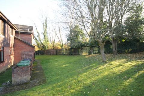 9 Bracken Close, Bookham, Leatherhead, KT23 3ER