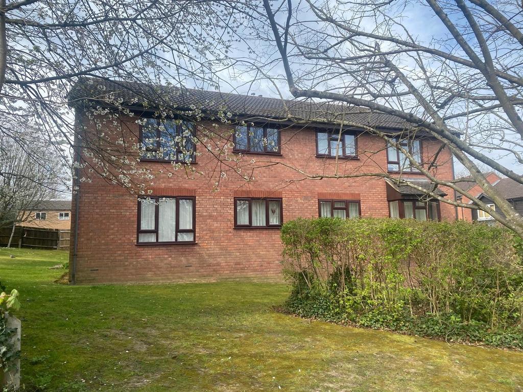 9 Bracken Close new.jpg