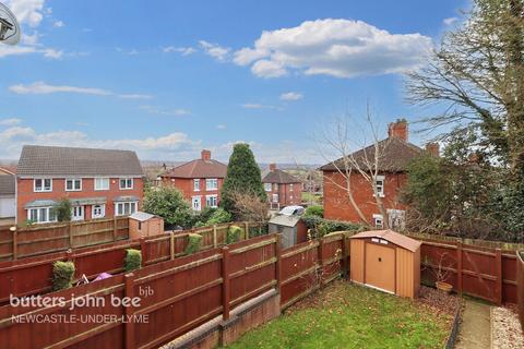 3 bedroom terraced house for sale, Chatsworth Park Avenue, STOKE-ON-TRENT